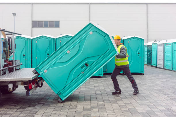 Portable Toilet Options We Offer in Pendleton, IN